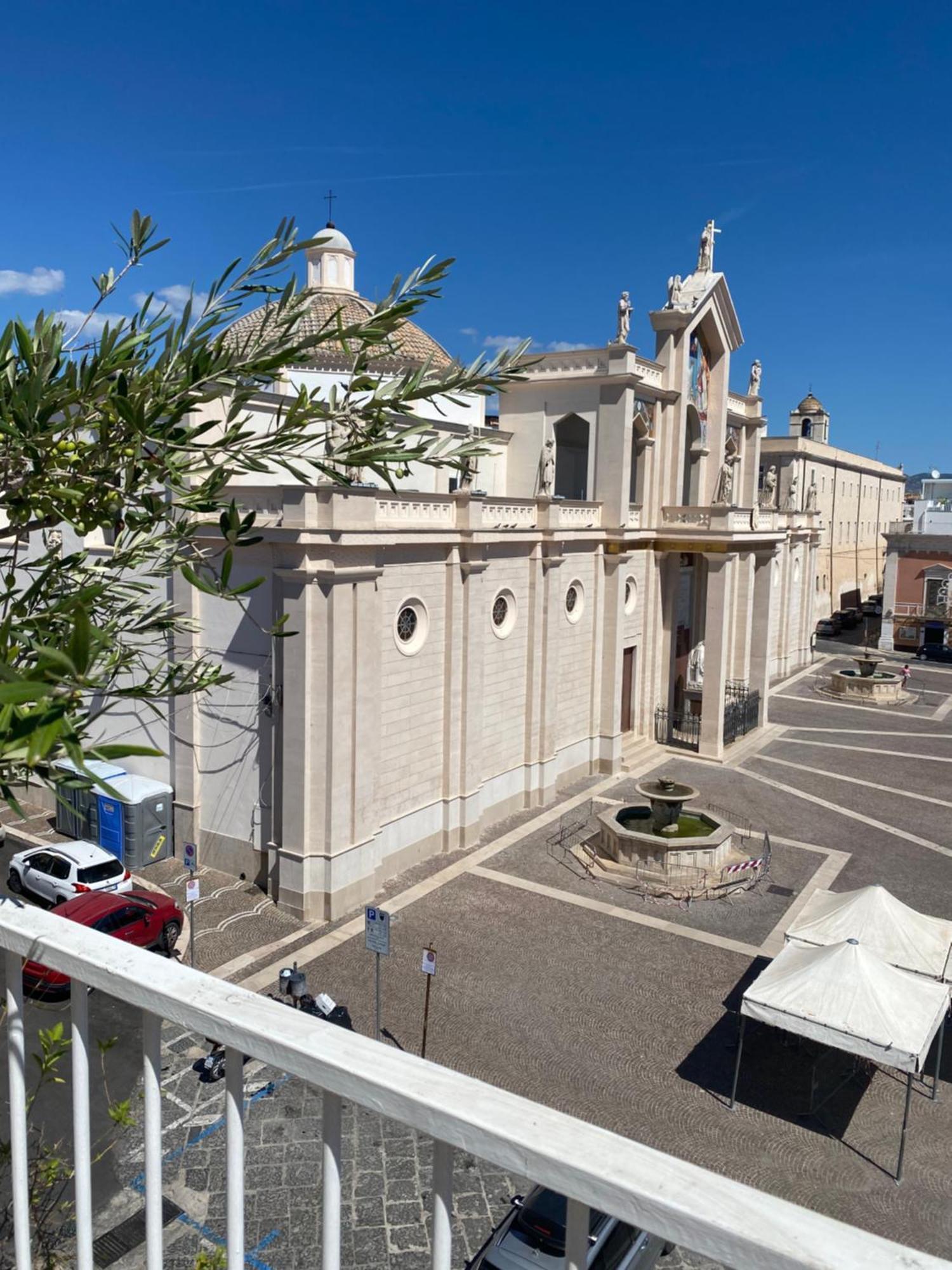 Aduepassi Apartments Manfredonia Esterno foto