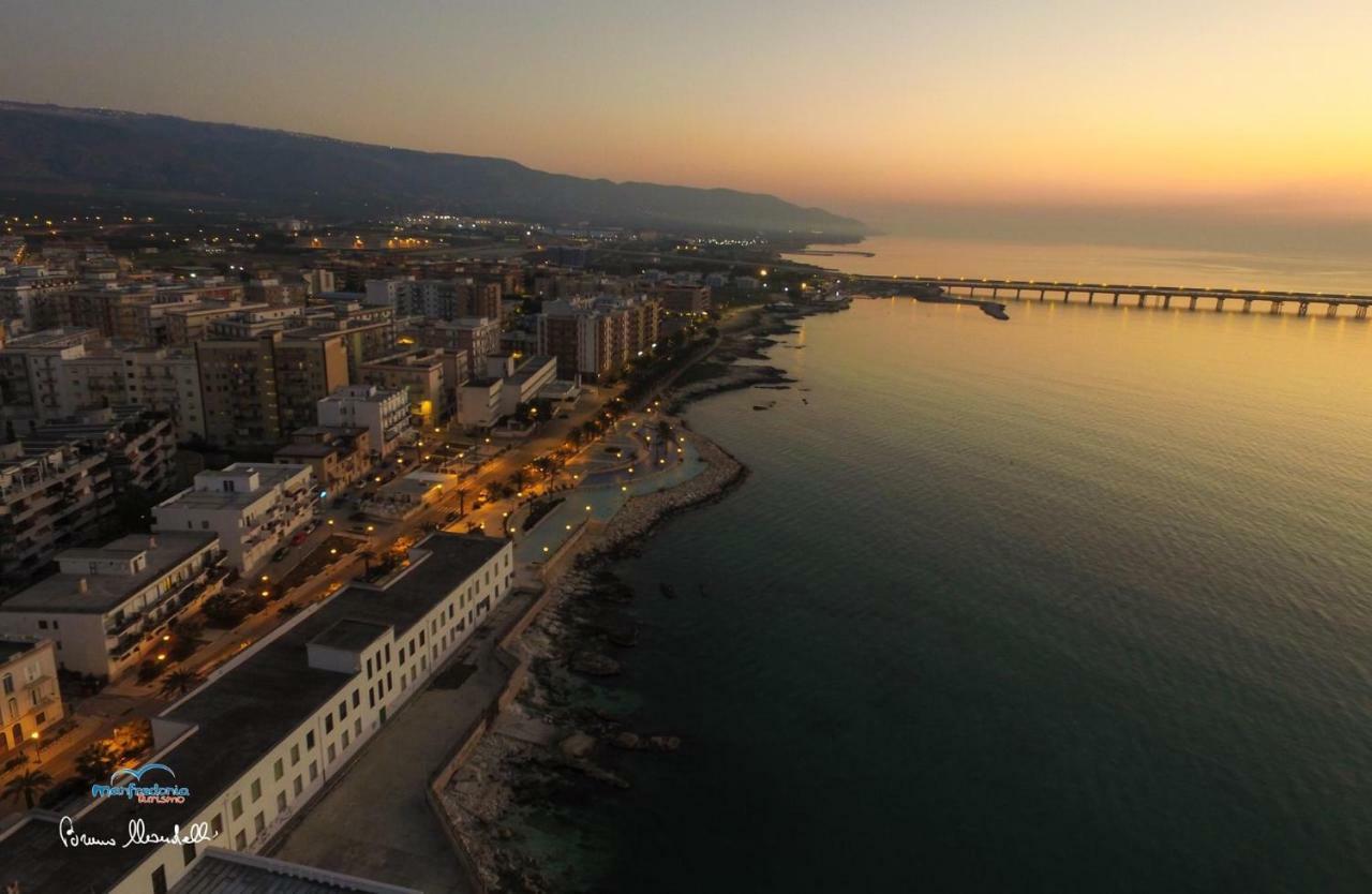 Aduepassi Apartments Manfredonia Esterno foto